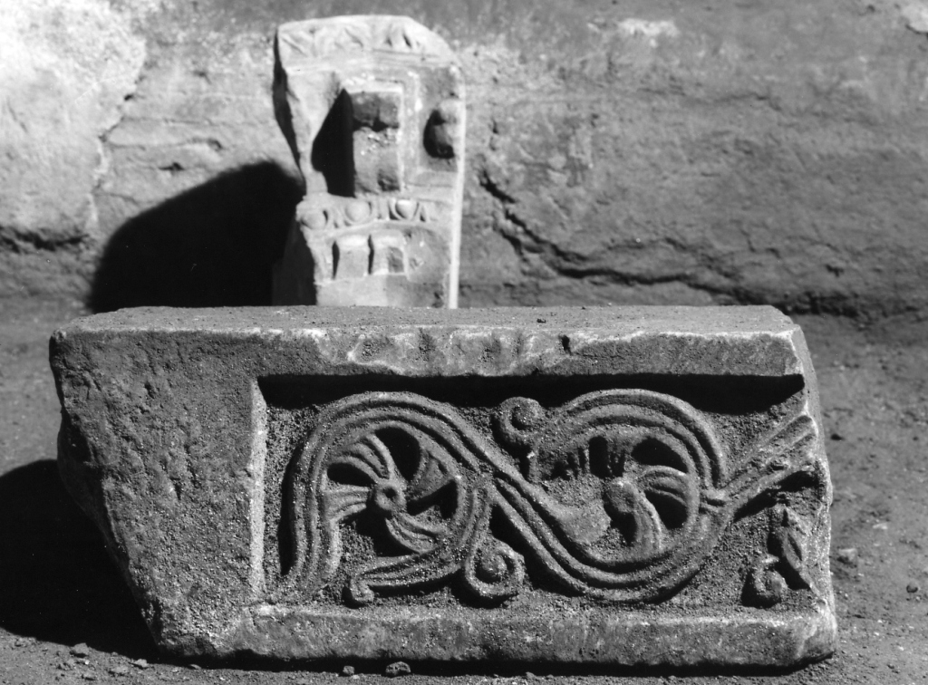 pluteo, frammento - ambito romano (secc. VIII/ IX)