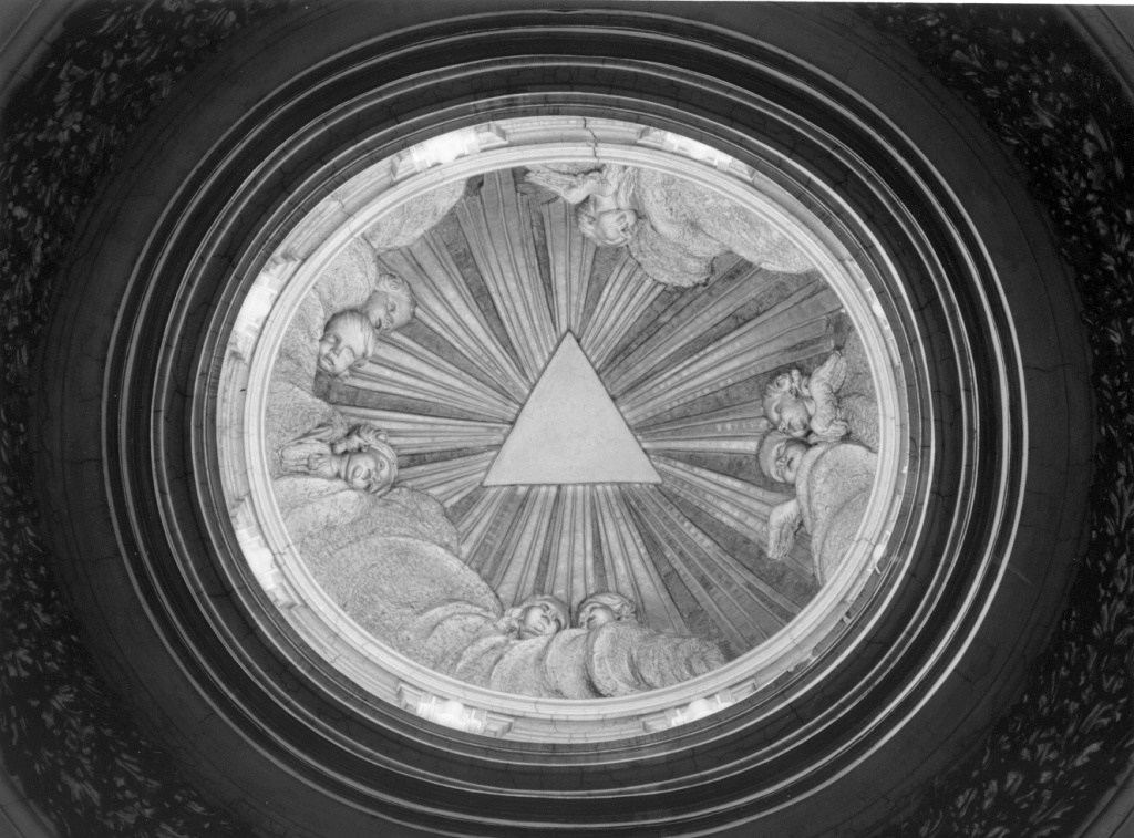 simbolo della Trinità fra nuvole e cherubini (rilievo) di Slodtz René-Michel detto Michelangelo Slodtz (sec. XVIII)