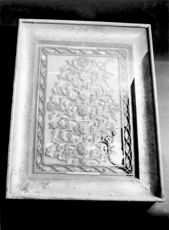 reliquiario - a tabella - manifattura romana (sec. XVIII)