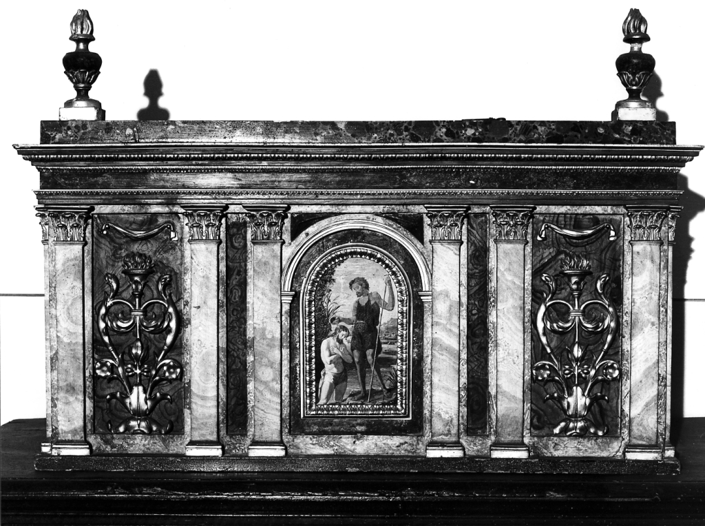 alzata - ambito romano (fine/inizio secc. XVIII/ XIX)