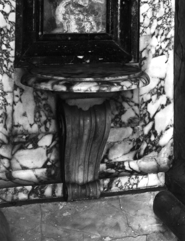 mensola, coppia di Cerroti Francesco (attribuito), Fortini Alberto (attribuito) (sec. XVIII)