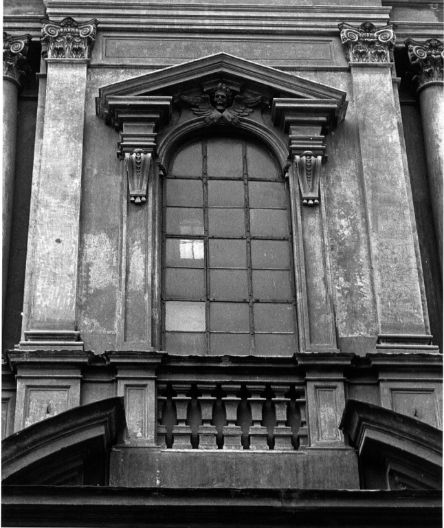 finestrone, complesso decorativo di Fuga Ferdinando (sec. XVIII)