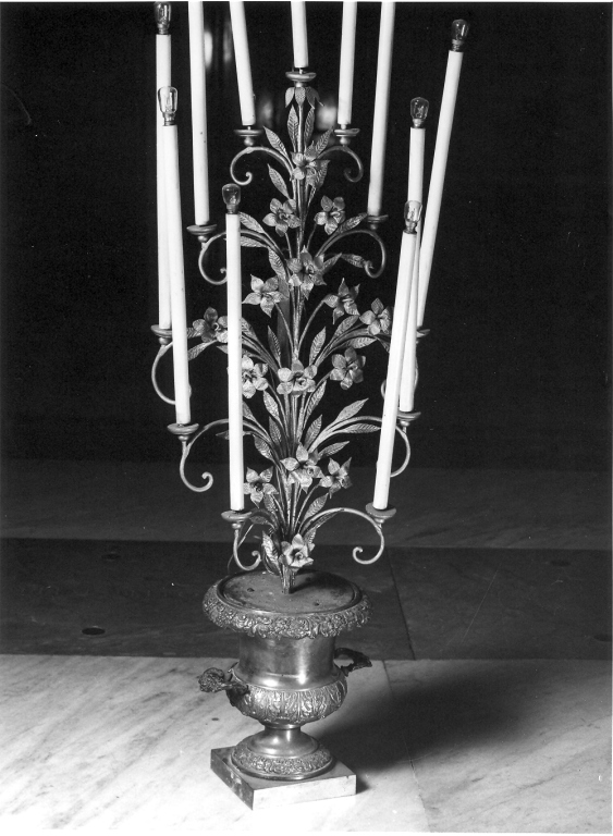 candelabro da chiesa, coppia - manifattura romana (ultimo quarto sec. XIX)