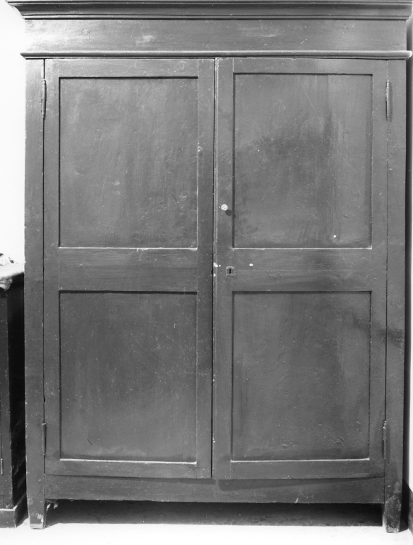 armadio - ambito italiano (prima metà sec. XX)