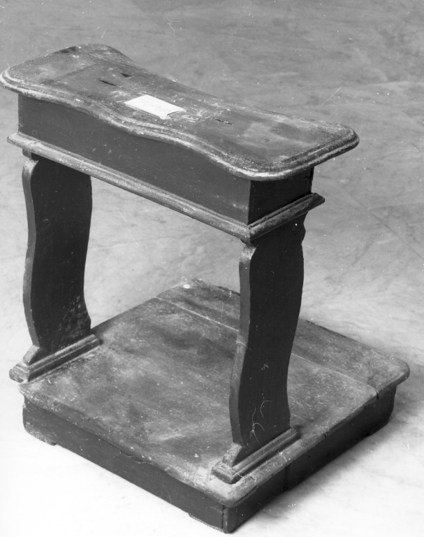 inginocchiatoio - ambito italiano (sec. XIX)