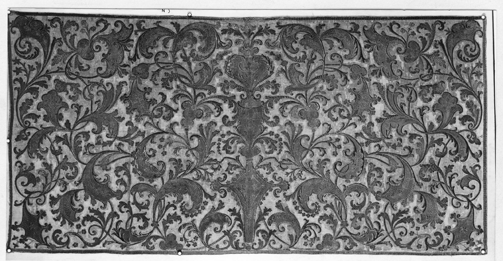 paliotto - manifattura siciliana (inizio sec. XVIII)