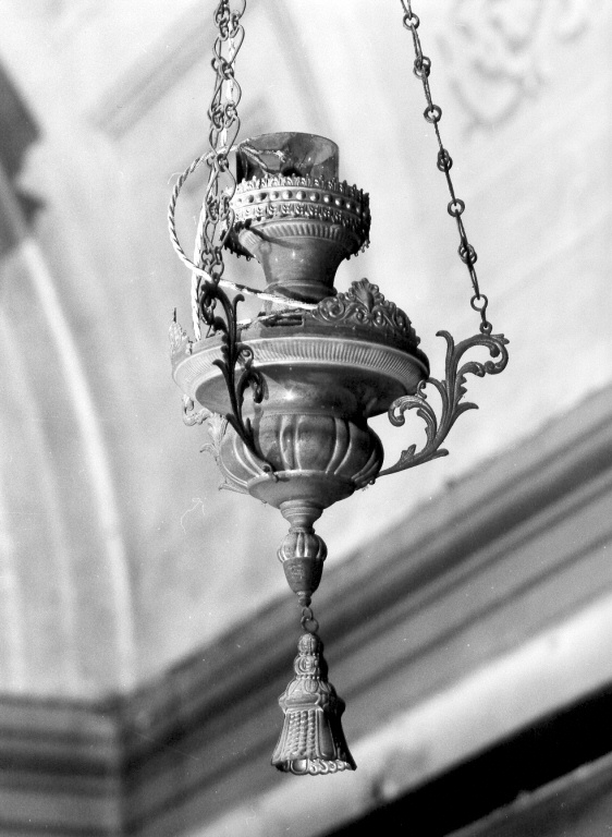 lampada pensile - ambito romano (sec. XVIII)