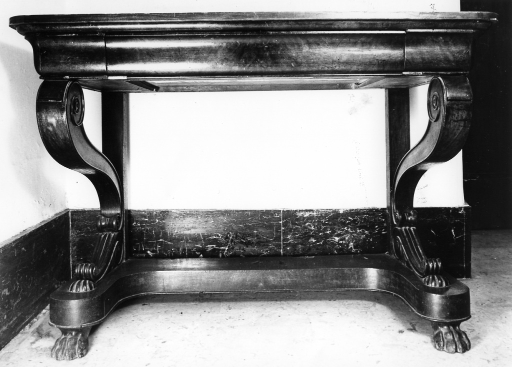 tavolo da muro - ambito romano (fine/inizio secc. XVIII/ XIX)