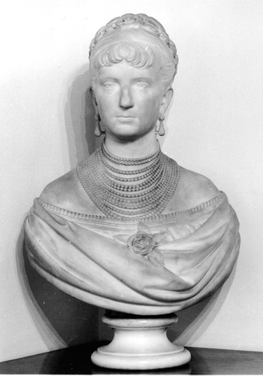 ritratto di donna (scultura) di Genua Carmine (sec. XIX)