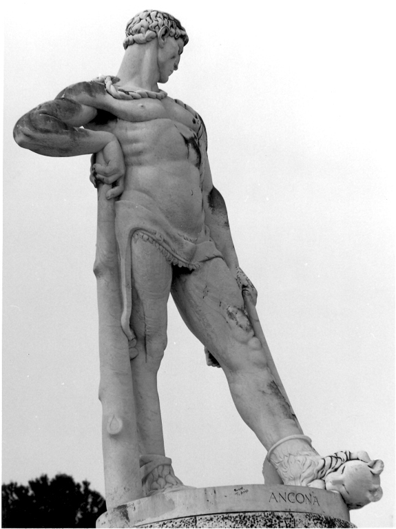 Ercole (scultura) di Baroni Eugenio (sec. XX)