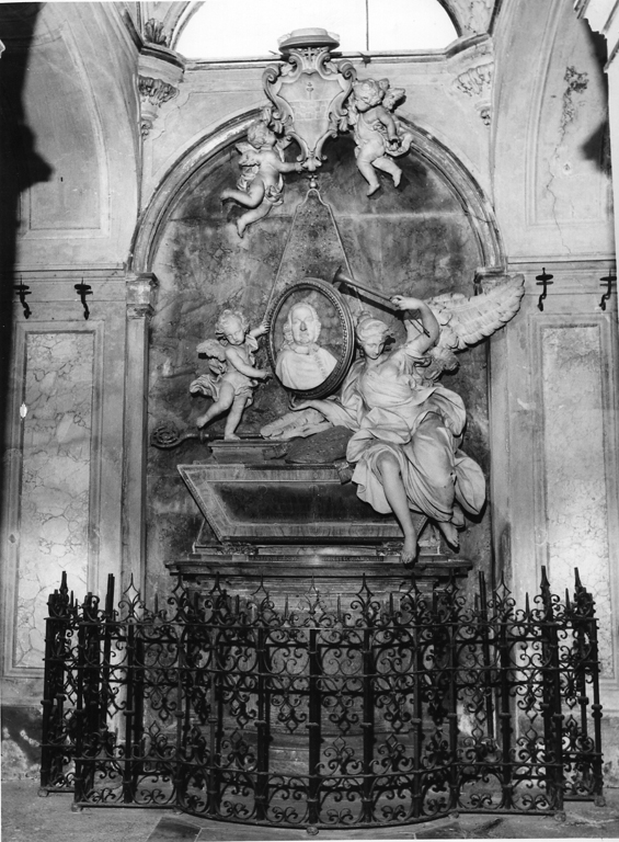 allegoria della Fama (scultura, elemento d'insieme) di Ludovisi Bernardino (sec. XVIII)