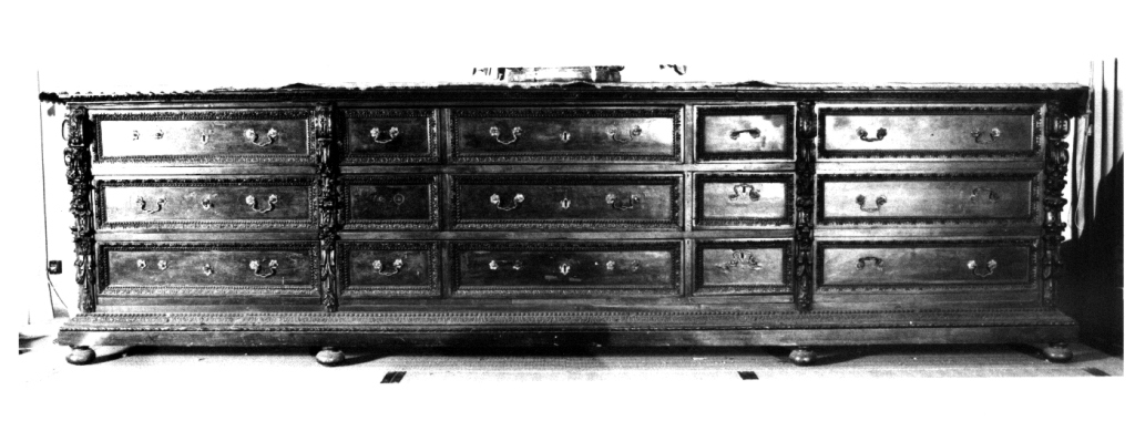 mobile da sacrestia - ambito romano (sec. XVIII)