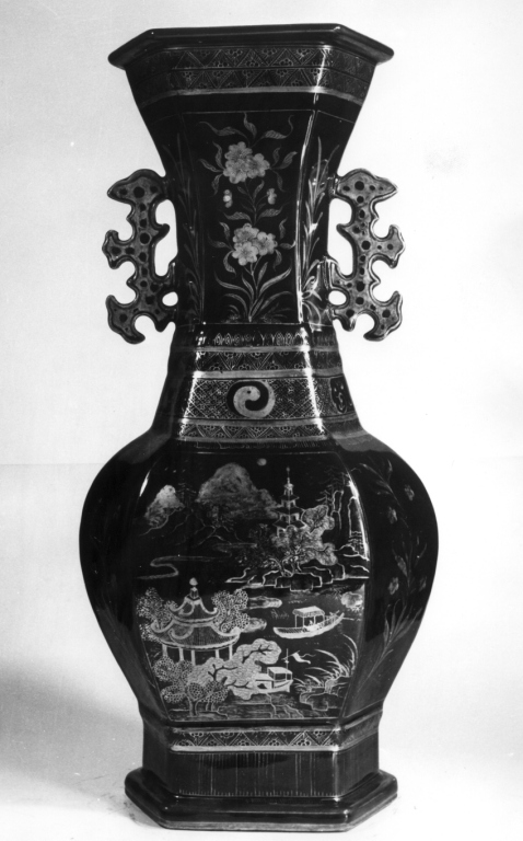 vaso - manifattura cinese (sec. XVIII)