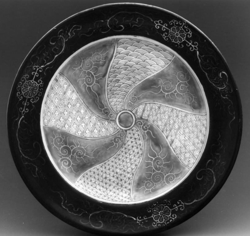 piatto - manifattura giapponese/ Satsuma (metà sec. XIX)