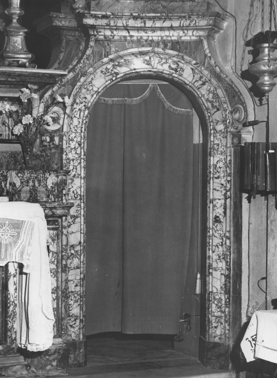 porta - ambito romano (sec. XVIII)