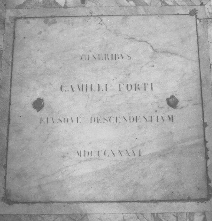 lapide tombale - ambito romano (sec. XIX)