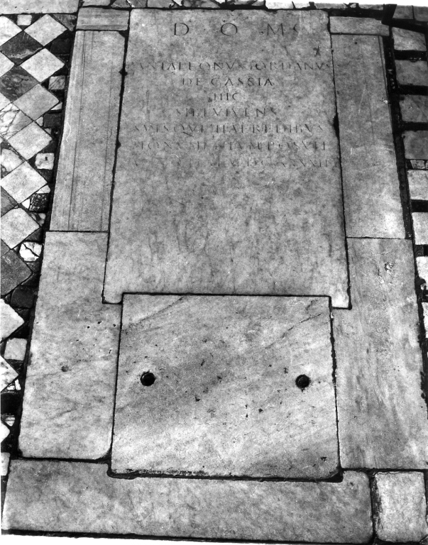 lapide tombale - bottega romana (sec. XVII)