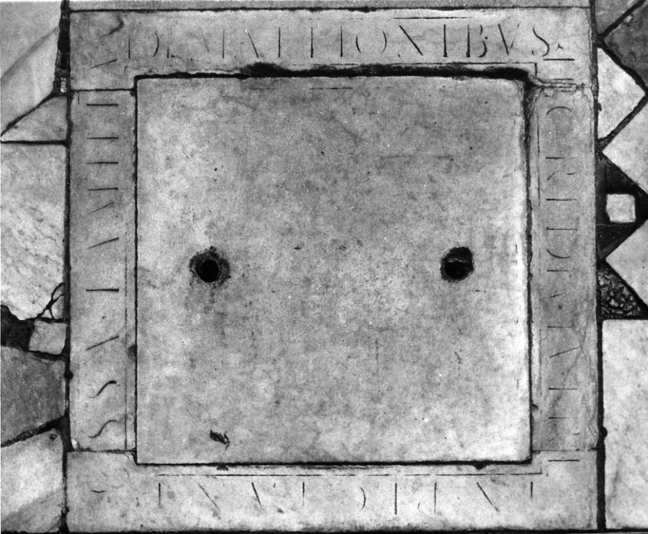 lapide tombale - bottega romana (sec. XVII)