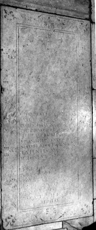 lapide tombale - bottega romana (sec. XVI)