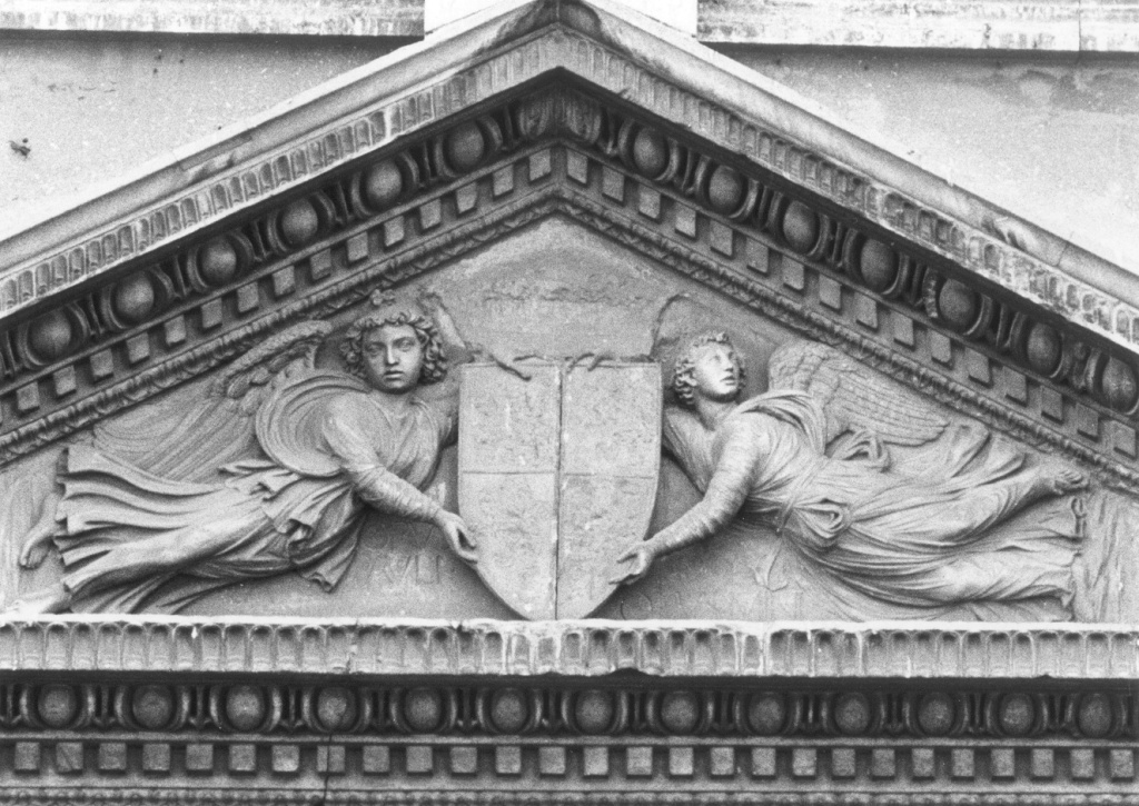 angeli reggistemma (rilievo) di Taccone Paolo detto Paolo Romano, Mino da Fiesole (sec. XV)