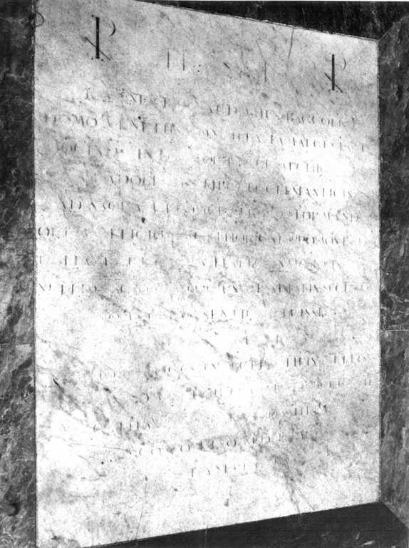 lapide tombale - ambito romano (sec. XVIII)