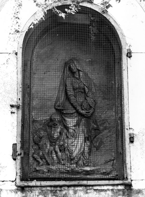 Madonna Addolorata (rilievo) di Franchi Giuseppe (attribuito) (sec. XVIII)