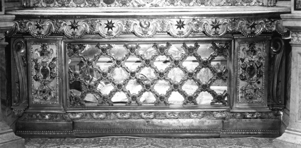 altare - a mensa di Guerra Giovanni, Cremoni Marchion, De Lorenzo Bartolomeo (sec. XVII)
