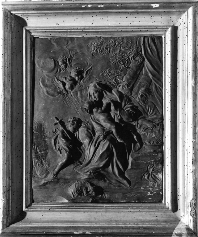 Sacra Famiglia con San Giovanni Battista bambino (rilievo) - ambito romano (metà sec. XVII)