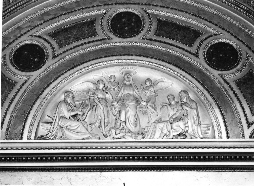 Madonna tra angeli e profeti (gruppo scultoreo) - ambito romano (sec. XIX)