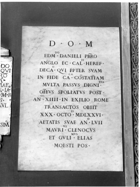 lapide tombale - ambito romano (sec. XVI)