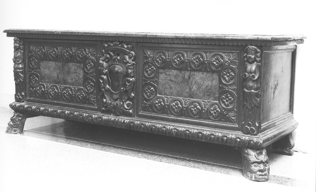 cassapanca - manifattura trentina (sec. XVII)