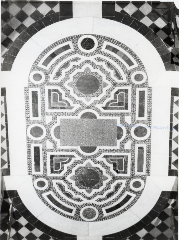 pavimento cosmatesco - bottega cosmatesca (seconda metà sec. XV)