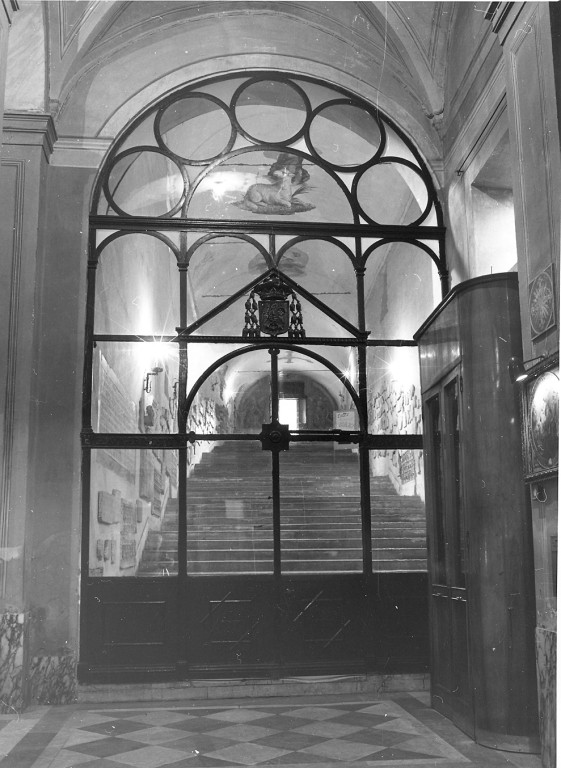 portale - ad arco di Busiri Vici Andrea - bottega romana (sec. XIX)