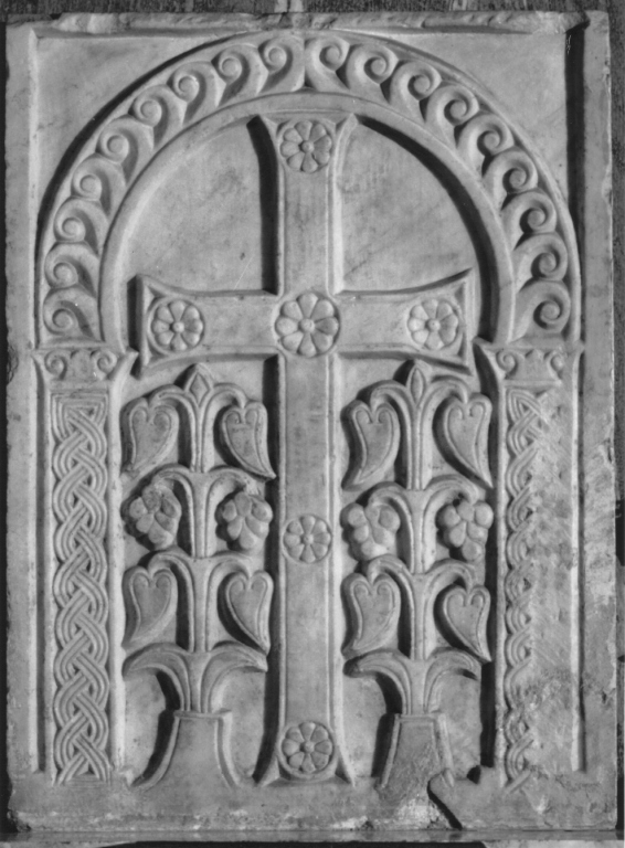 pluteo, frammento - ambito romano (seconda metà sec. VIII)