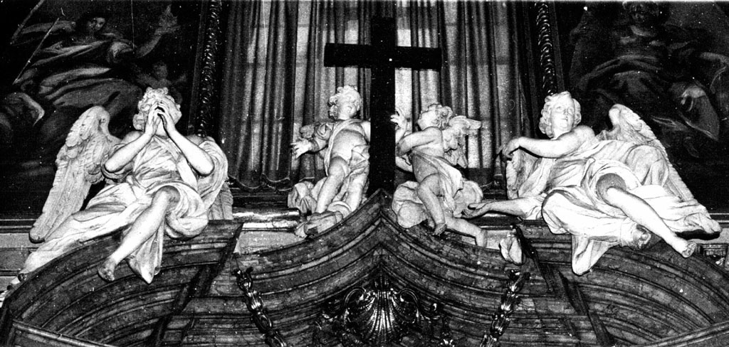 Angeli in adorazione della croce (gruppo scultoreo) - ambito italiano (sec. XVIII)