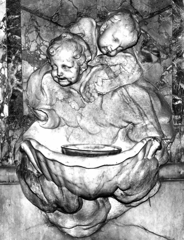 acquasantiera - a conchiglia - ambito romano (metà sec. XVIII)