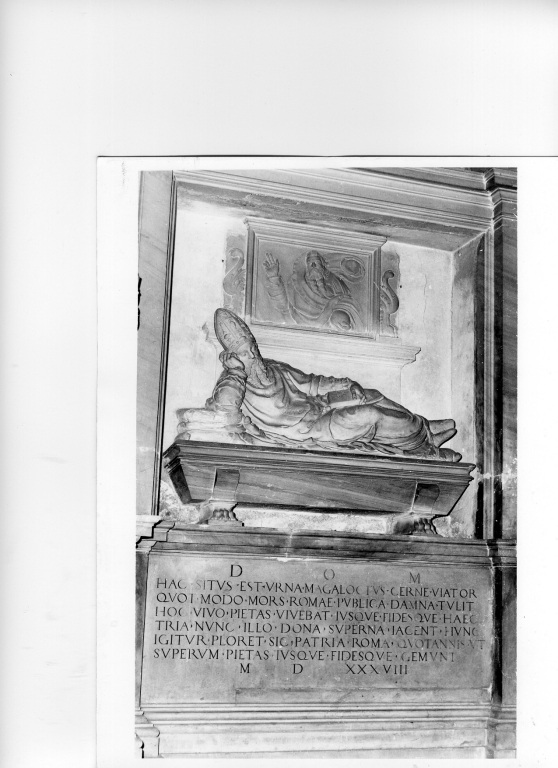 Cardinale Magalotti (scultura) di Mangone Giovanni detto Mangone da Caravaggio (sec. XVI)