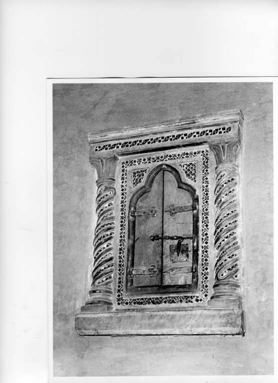 tabernacolo - ambito cosmatesco (sec. XIII)