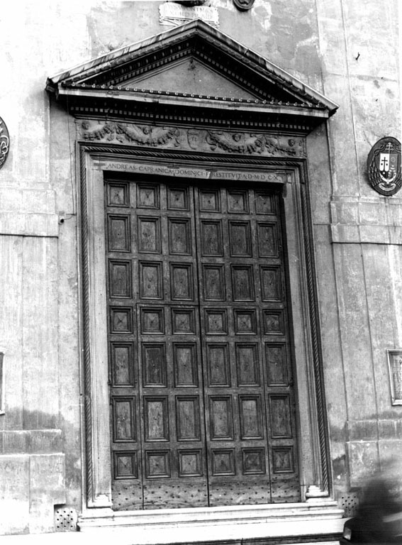 portale - ambito romano (seconda metà sec. XV, sec. XVII)