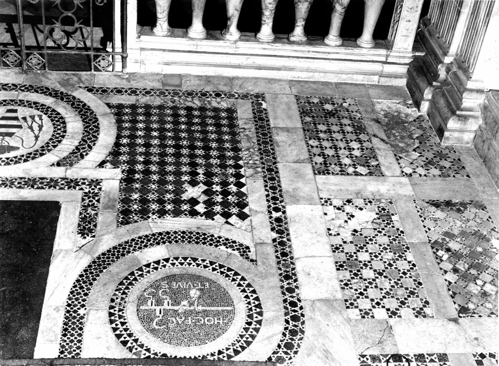 pavimento - ambito romano (sec. XV)