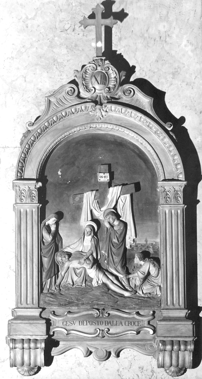 stazione XIII: Gesù deposto dalla croce (rilievo) - ambito romano (inizio sec. XX)