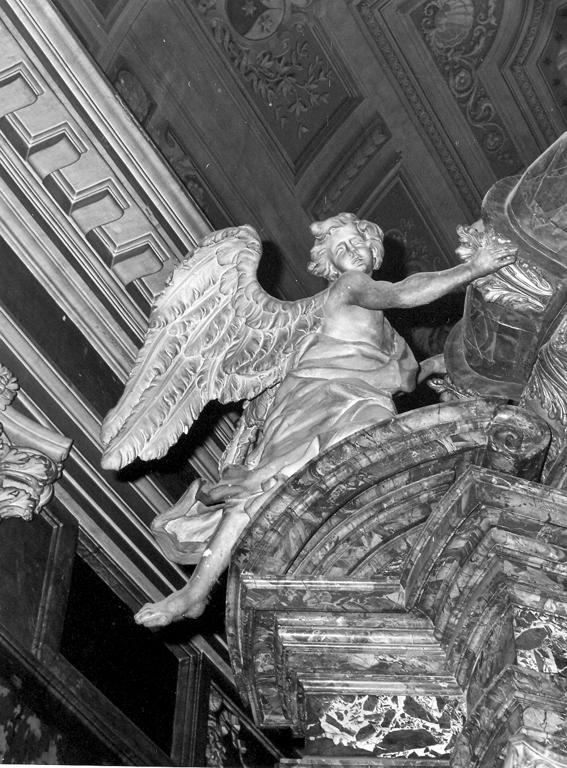 angelo reggicorona (statua) di Retti Leonardo (sec. XVII)