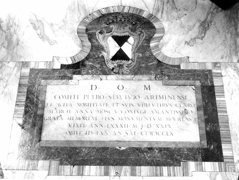 lapide tombale - ambito romano (sec. XVIII)