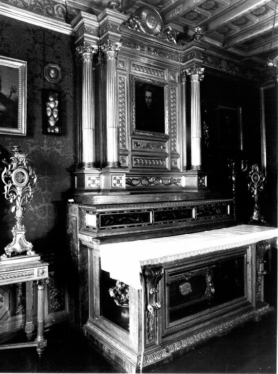 altare di Vespignani Virginio (seconda metà sec. XIX)