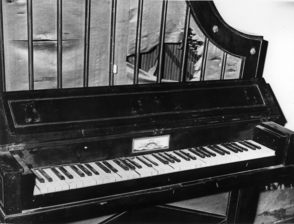 pianoforte - verticale di Roller (sec. XIX)