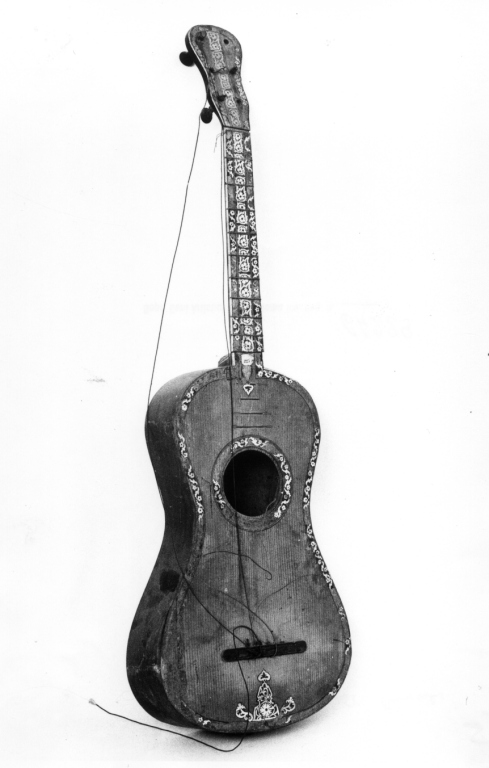 chitarra di Fabricatore Giovanni Battista (sec. XVIII)