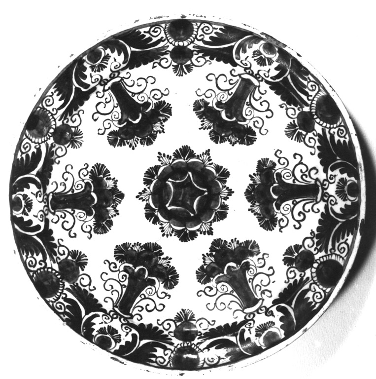 piatto - manifattura di Delft (sec. XVIII)