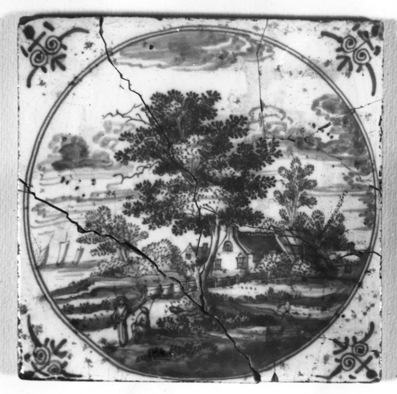 paesaggio con casa, uomini a pesca e barche a vela (mattonella) - manifattura di Delft (prima metà sec. XVIII)