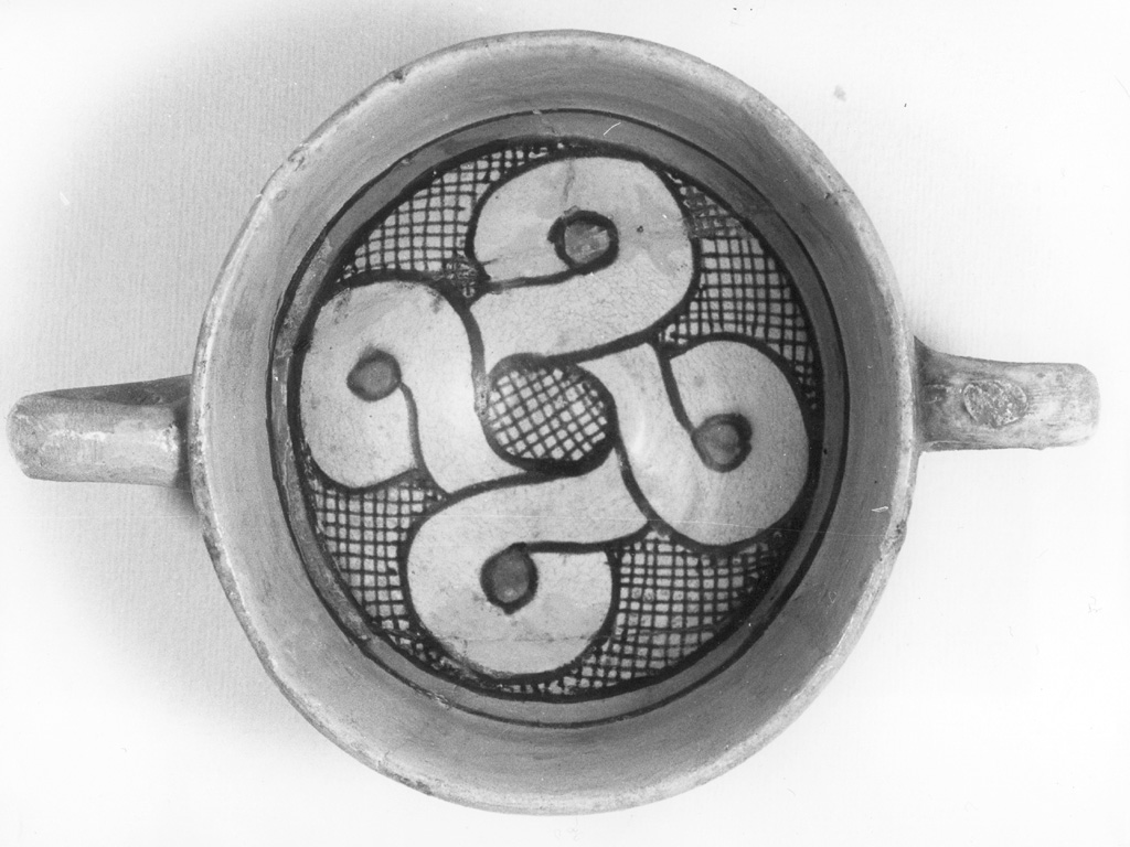 ciotola - manifattura romana, manifattura viterbese (seconda metà sec. XIV)