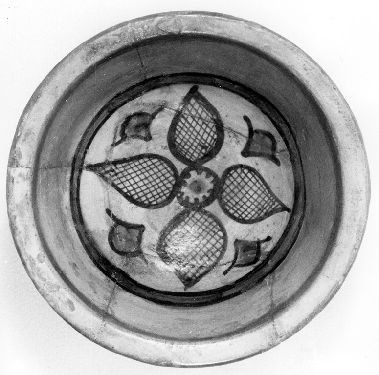 ciotola - manifattura romana, manifattura viterbese (seconda metà sec. XIV)